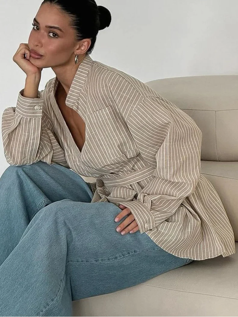 Camisa de Rayas Marrones de Corte Relajado