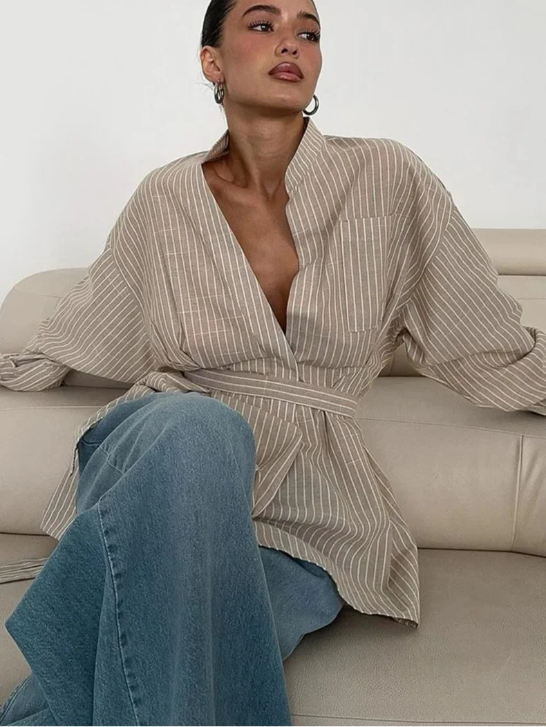 Camisa de Rayas Marrones de Corte Relajado